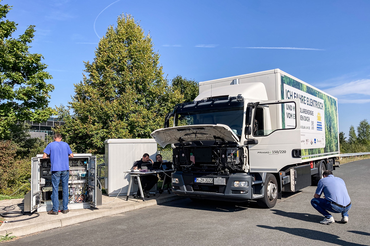 Inbetriebnahme des Kontaktsystems am Fahrzeug